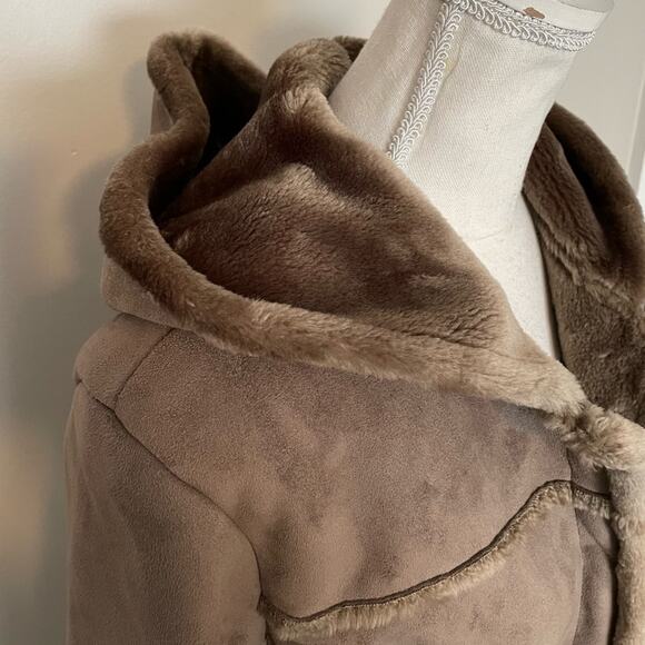 Jones New York Faux Fur Lined Coat - Picture 3 of 6